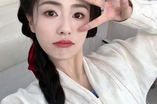 吴蒙蒙：王宝强离婚 为我们普及了一轮婚姻法