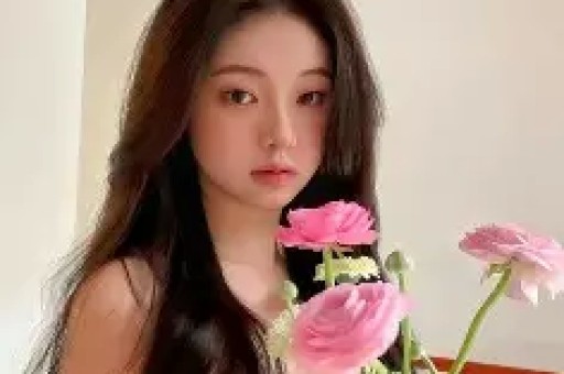 香港女星江希文遭政协委员丈夫家暴腰部伤痕明显(图)